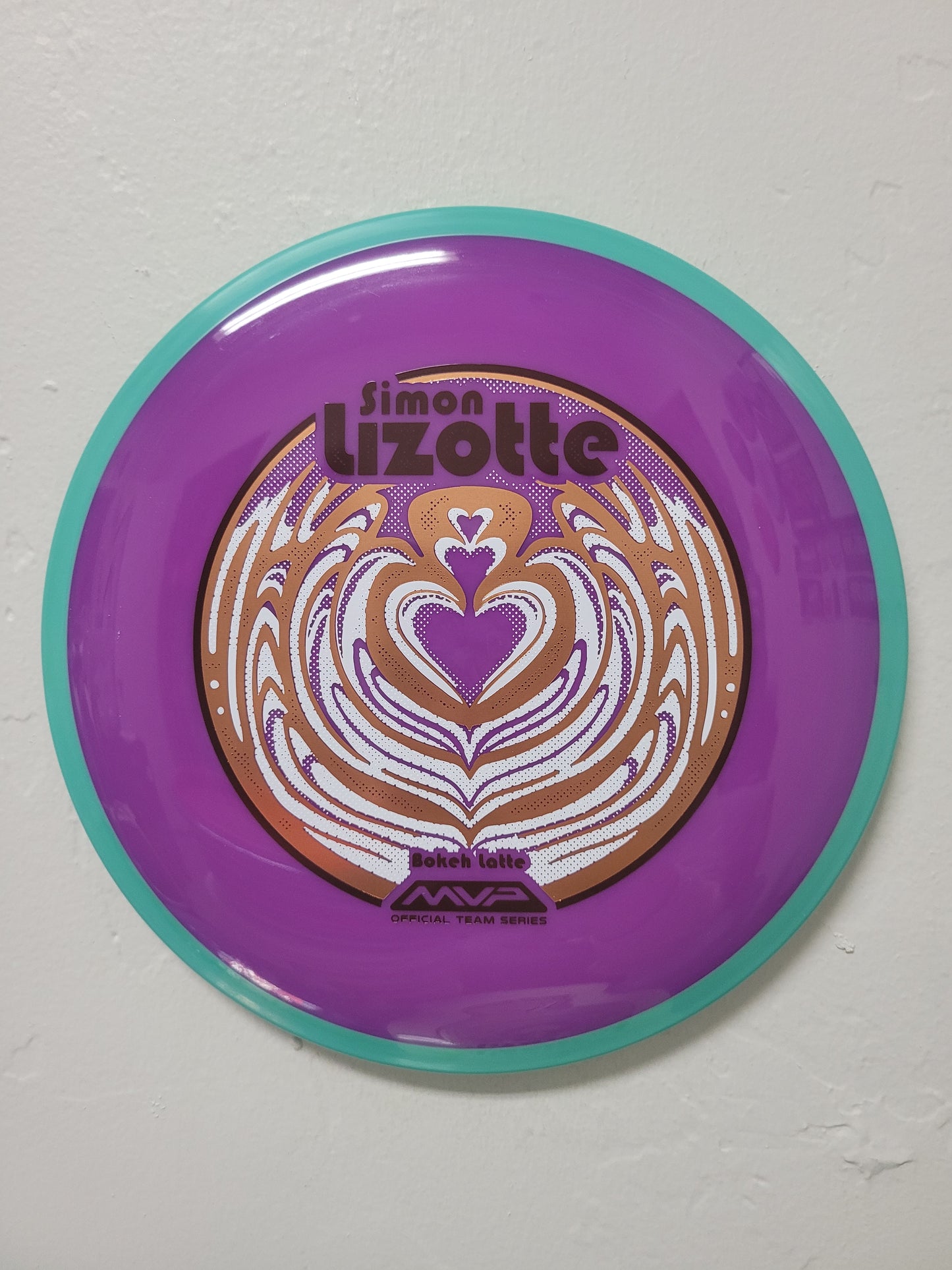 Bokeh Regular Stamp/Axiom Neutron/Lizotte Team Series