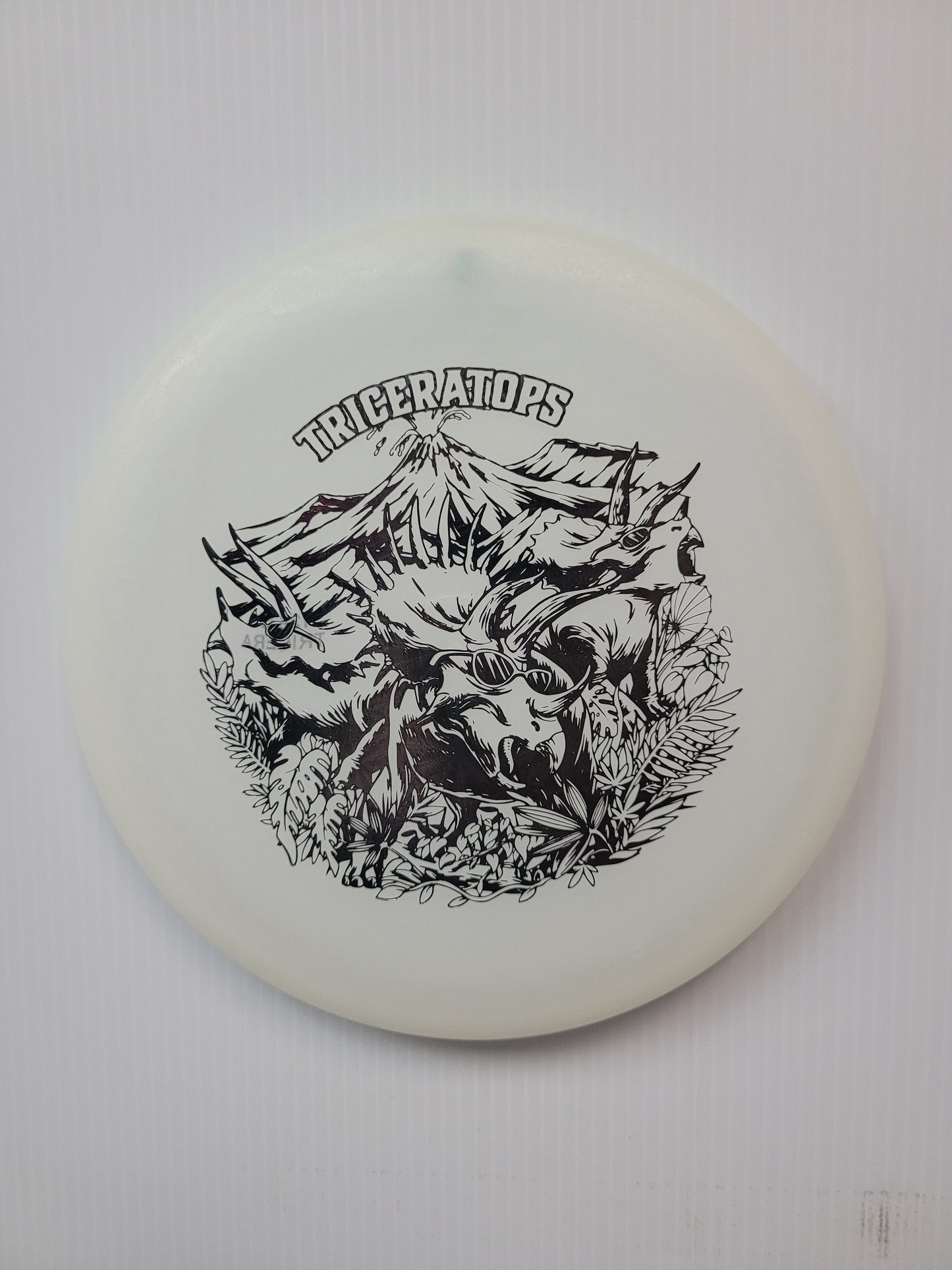 Triceratops/Eggshell/Putter/Ultra lightweight