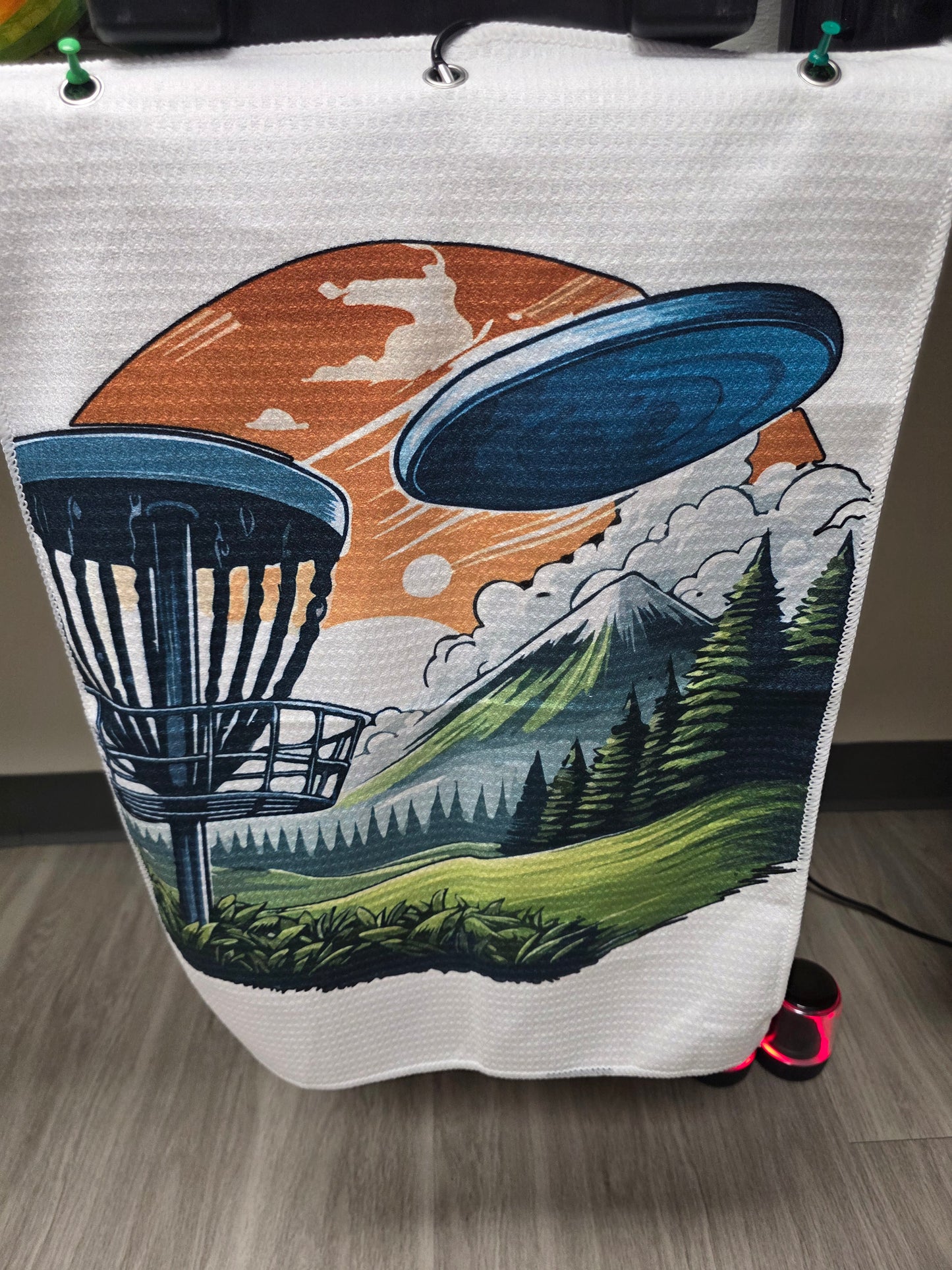 Towel/basket scenery/waffle weave