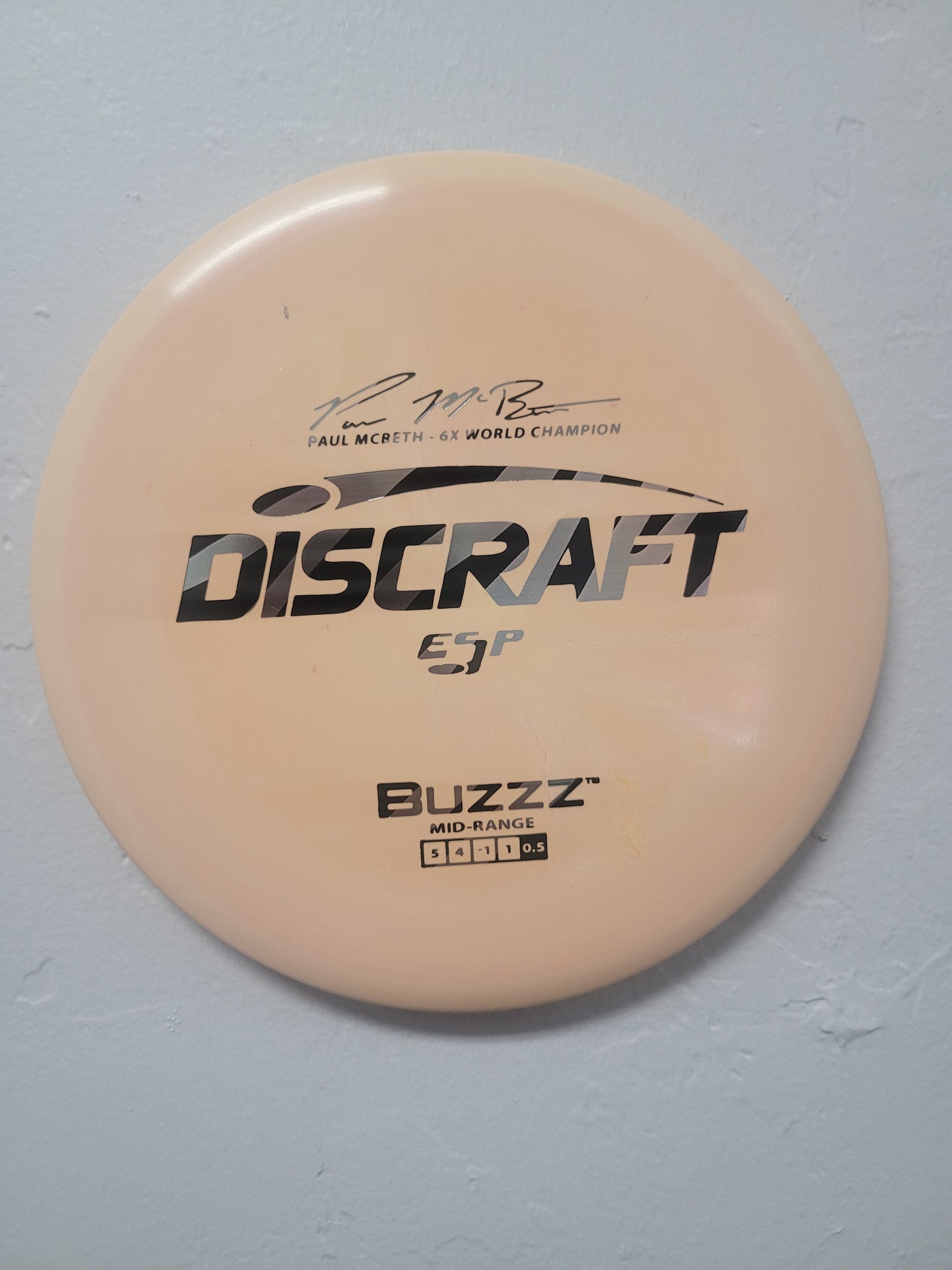 Buzzz/ ESP/ 6x Paul McBeth World Champion/ Midrange